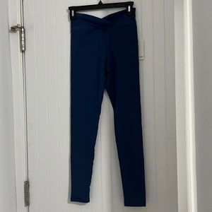 NWT Year of Ours Navy Veronica Crossover Leggings